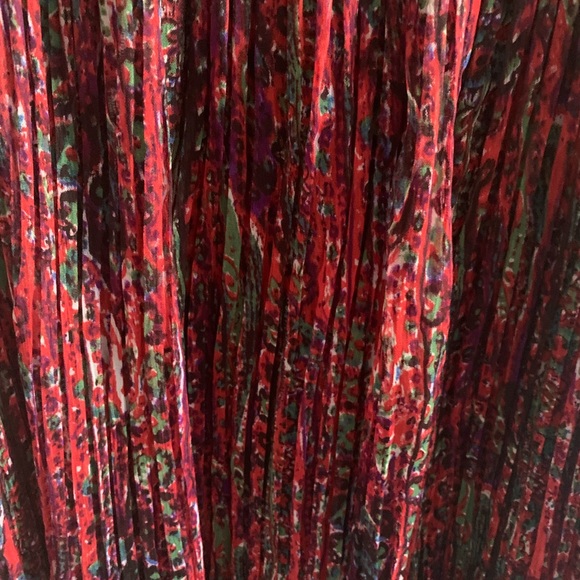 Cute summer flowy dress - Picture 3 of 3